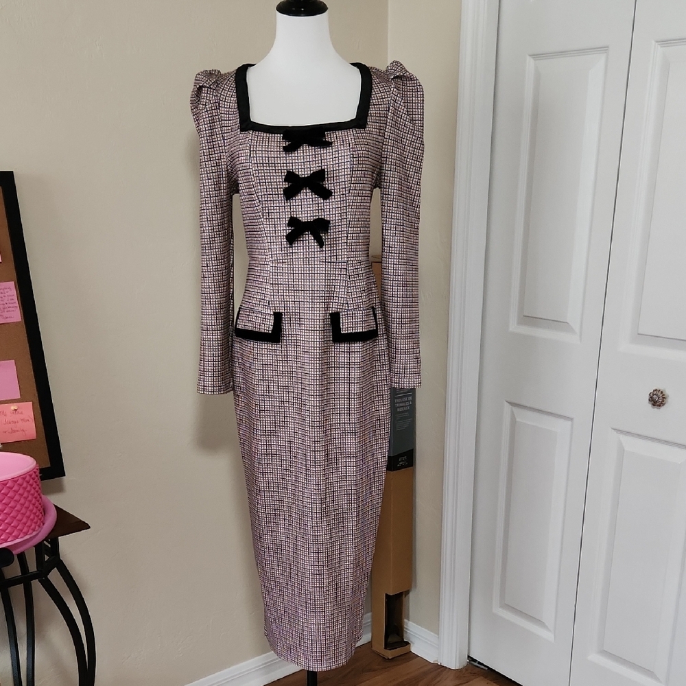 Elegant Long Sleeve Plaid Dress with Bow Details